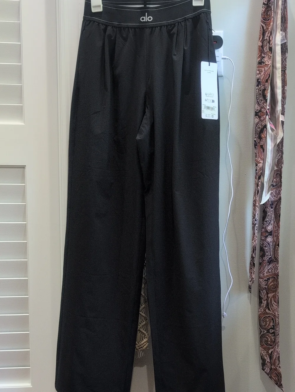ALO Yoga Black Suit Up Trouser Long Sz Small